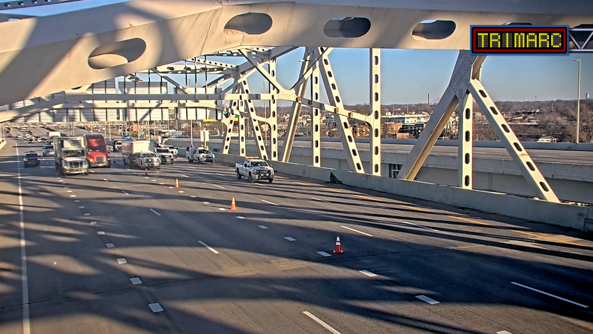 Lanes closing on the Kennedy Bridge Wednesday for maintenance
