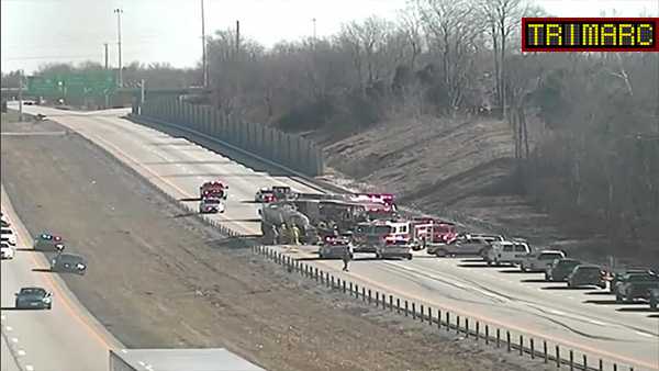 I-71 Reopens At Gene Snyder After Crash Involving Semi