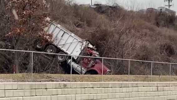 Parkway East crash: Truck crashes over Pittsburgh hillside