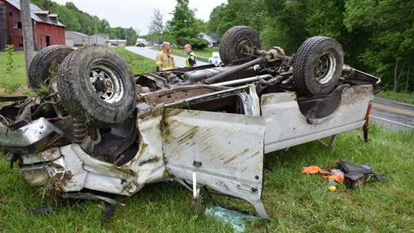 Vontae Davis Crash Scene Photos Show Ex-NFL Star Asleep Near Wrecked Cars