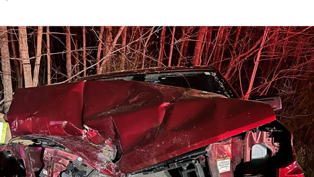 North Carolina: Man killed in I-85 crash while parked on highway shoulder - Vimarsana News