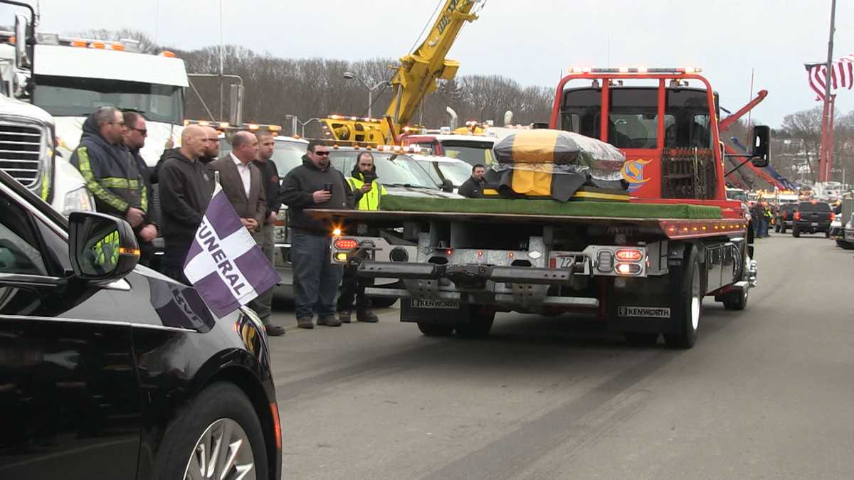 Images Funeral procession for tow truck driver Daniel Coady