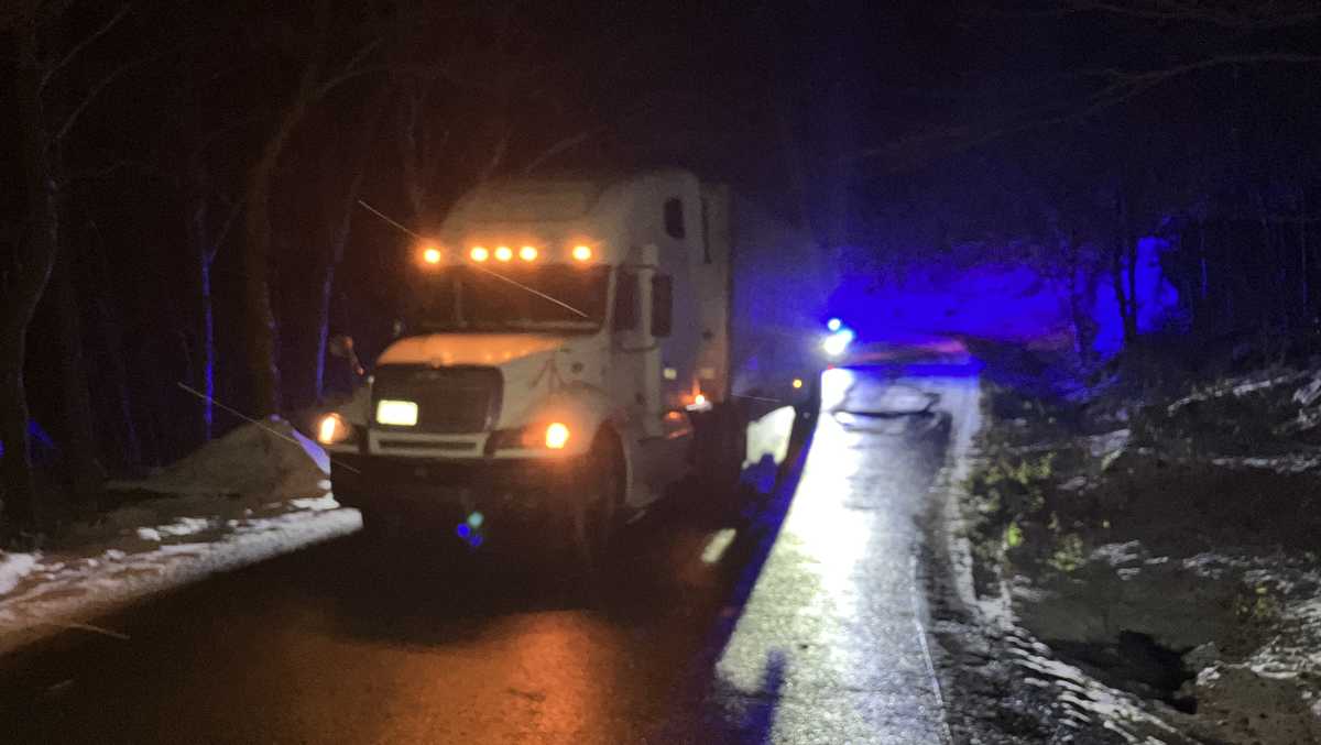 Another stuck truck disrupts traffic on Notch Road