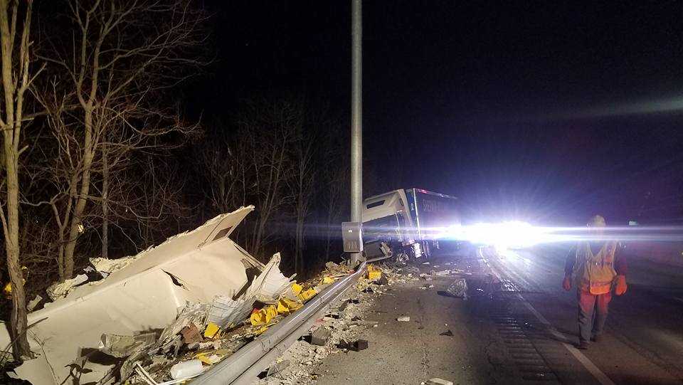 Update: I-83 North reopened after accident