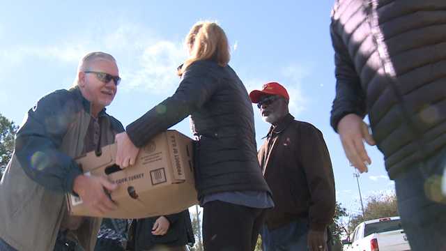 Turkeys delivered to food pantries, soup kitchens across Mississippi - Vimarsana News