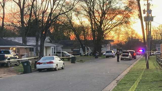 One man dead, toddler and others shot in Tuscaloosa - Vimarsana News