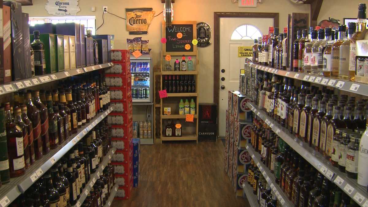 Avoca's only liquor store prepares for special election