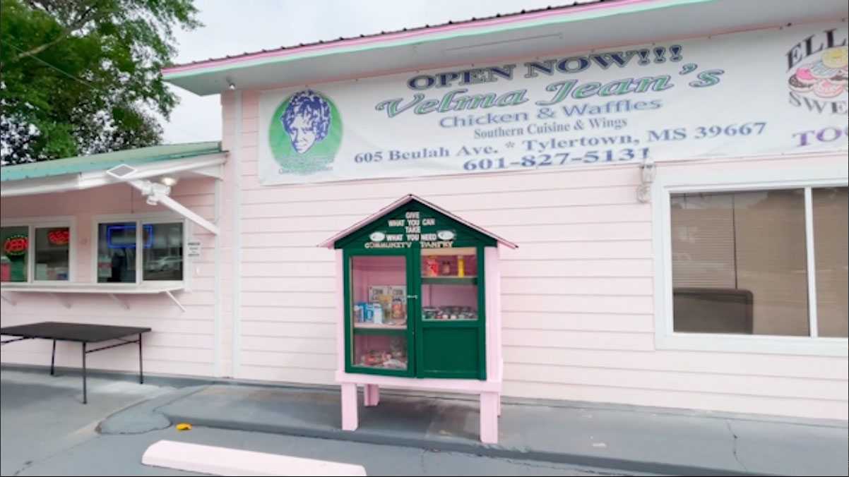 Restaurant owners feed students, members of their community throughout the pandemic - Vimarsana News
