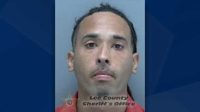 Cape Coral man leads police on foot chase after accused of stealing from Walmart - Vimarsana News