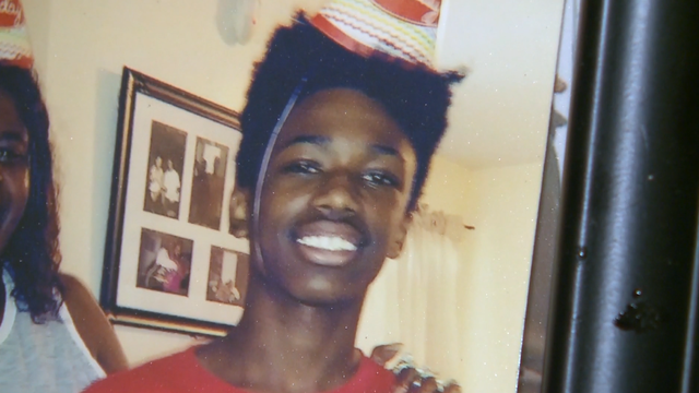 Family of slain JCPS student Tyree Smith react to arrests - Vimarsana News
