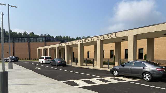 Alabama elementary school receives Laura Bush foundation grant - Vimarsana News