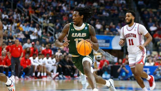 March Madness: No. 12 UAB falls short to No.5 Houston, 82-68 - Vimarsana News