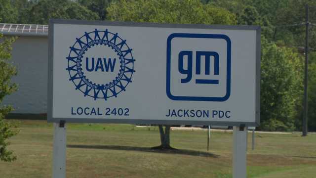 About 100 workers at Mississippi GM parts plant affected by UAW talks - Vimarsana News