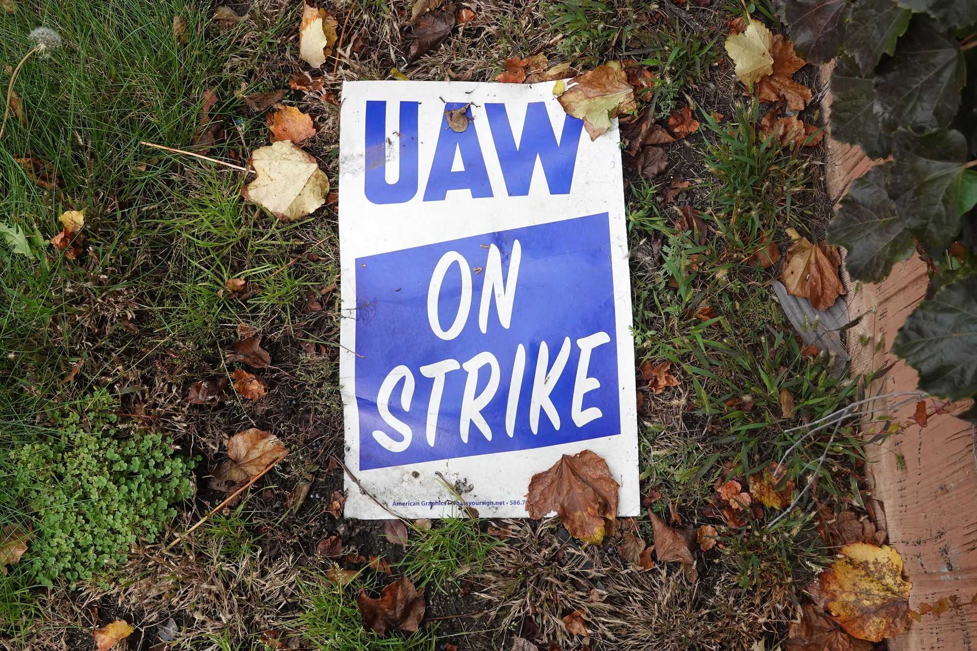 The Auto Strikes Are Probably — But Not Definitely — Over. Here's What ...