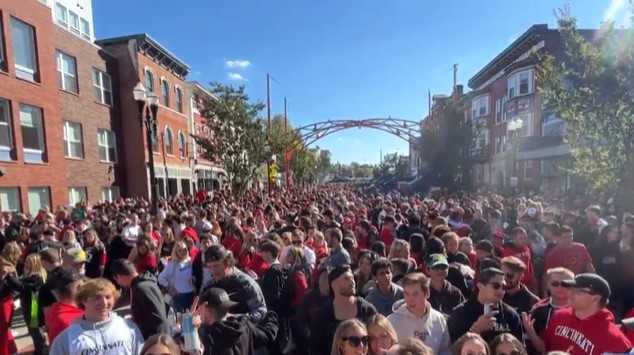 Bengals celebration events in Cincinnati include tailgating, possible parade