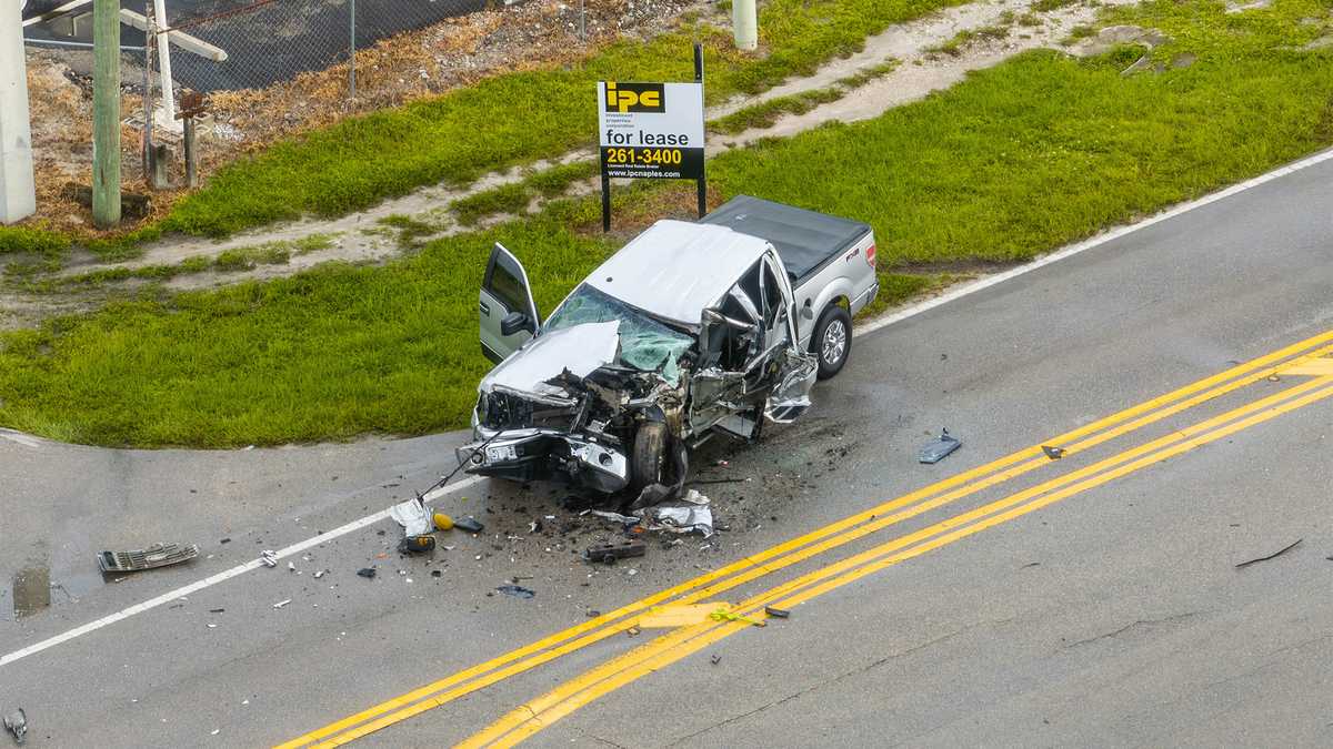 Man dies in tow truck accident in Bonita Springs