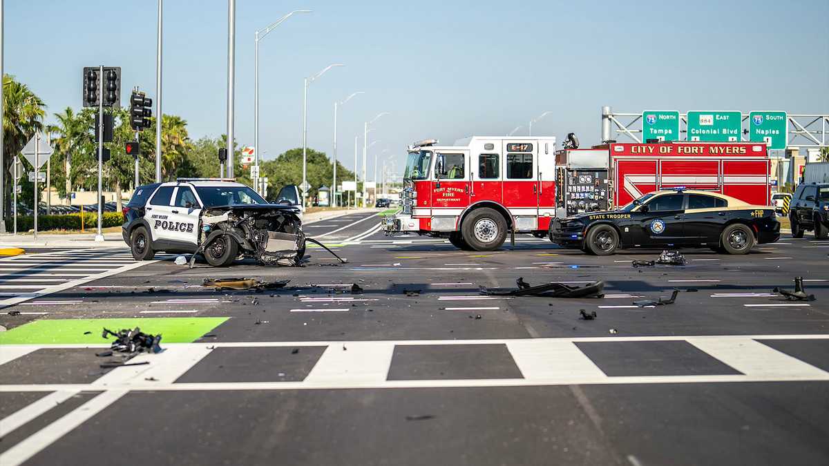 Fort Myers police officer injured in intersection crash