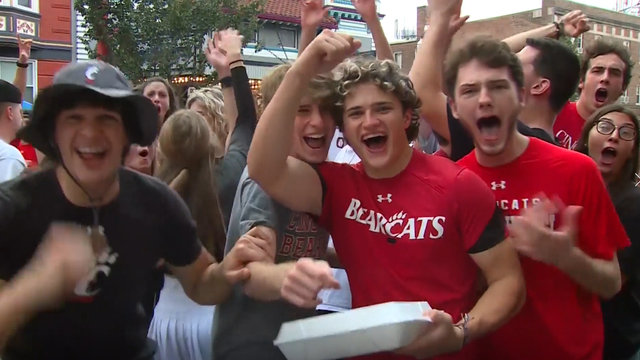 UC Bearcat fans energized for AAC championship game - Vimarsana News