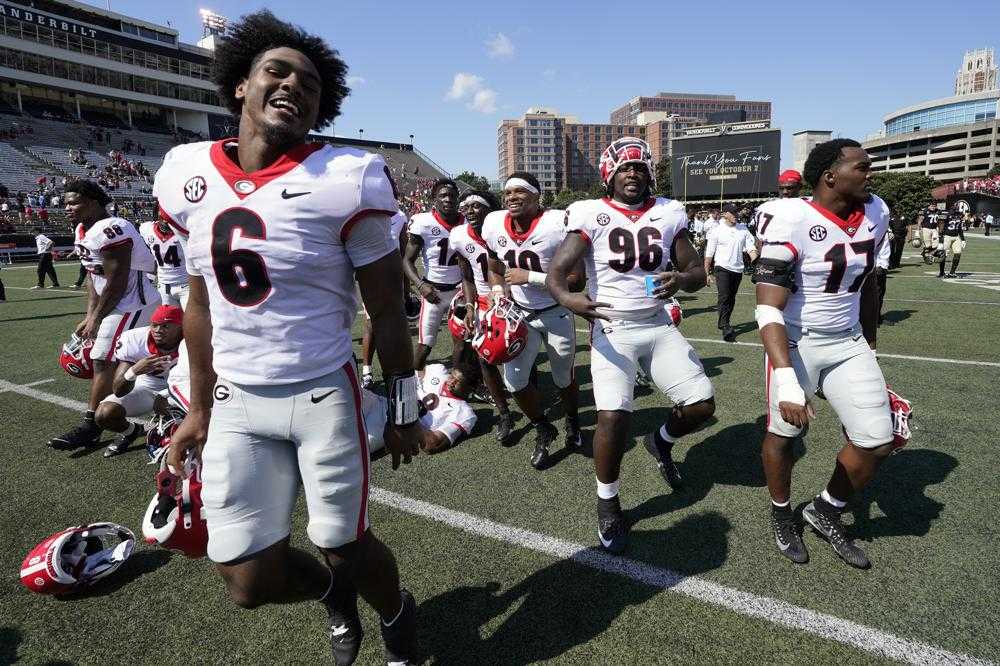 No. 2 Georgia Dominates Vandy 62-0