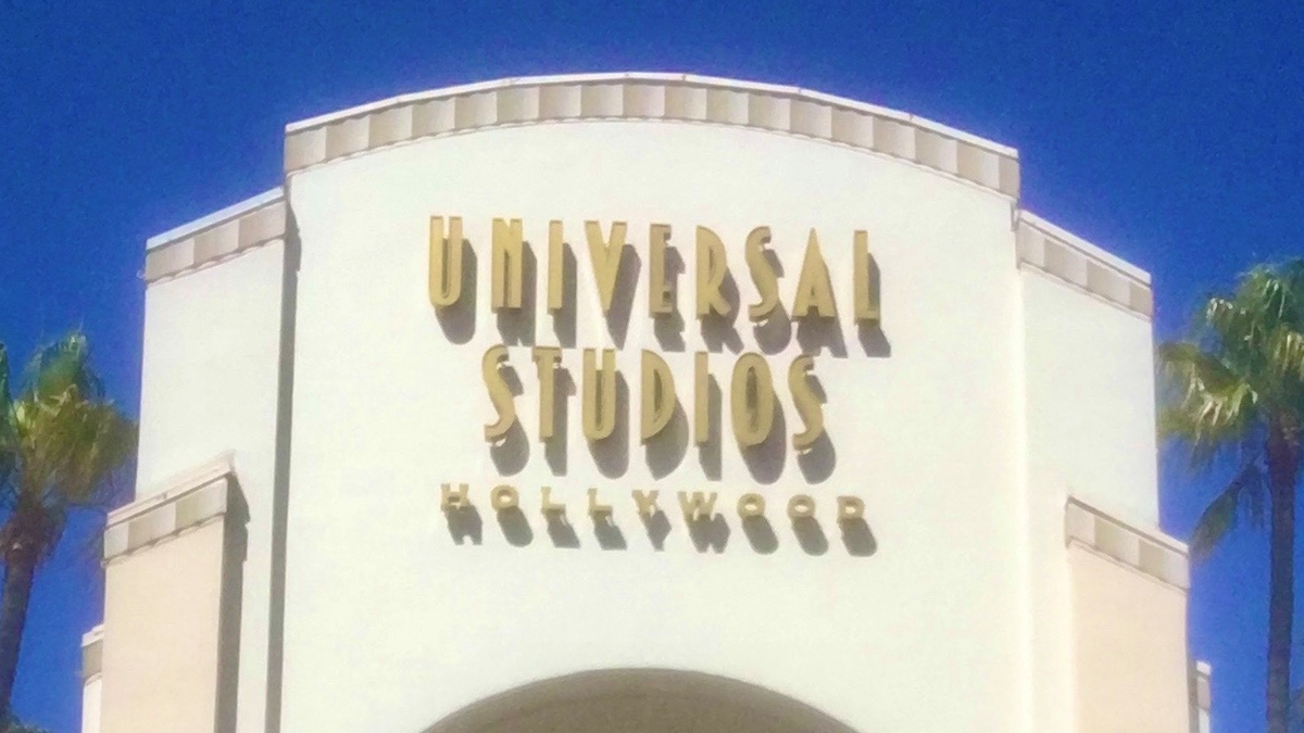 Tram collision at Universal Studios Hollywood worries guests Tram collision at Universal Studios Hollywood worries guests