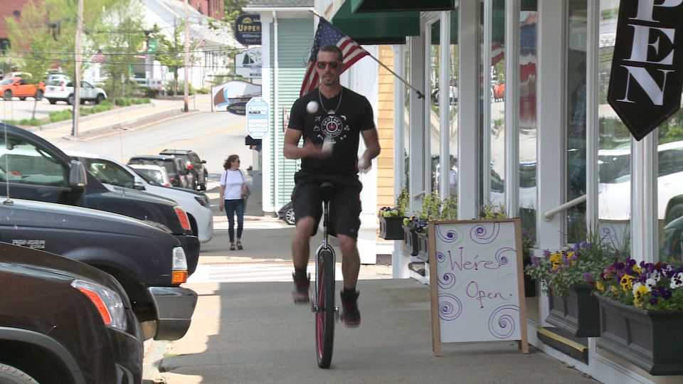 NH Chronicle Unicycle tricks from world record holder