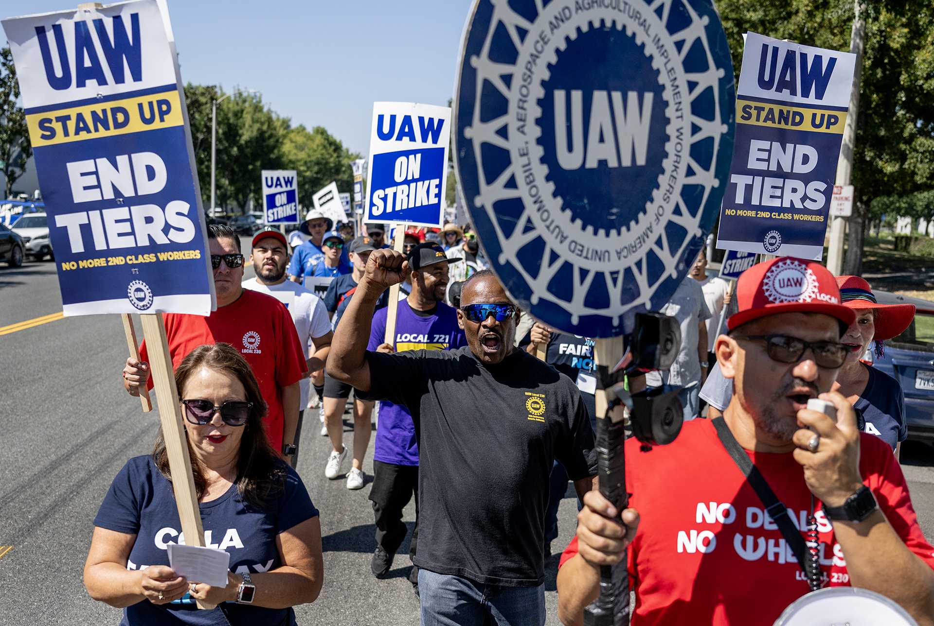 United Auto Workers Strikes Grow