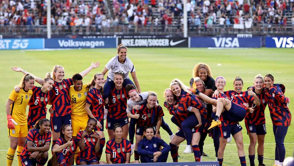 Fact check: Photo misleads about US women's soccer Olympic protest