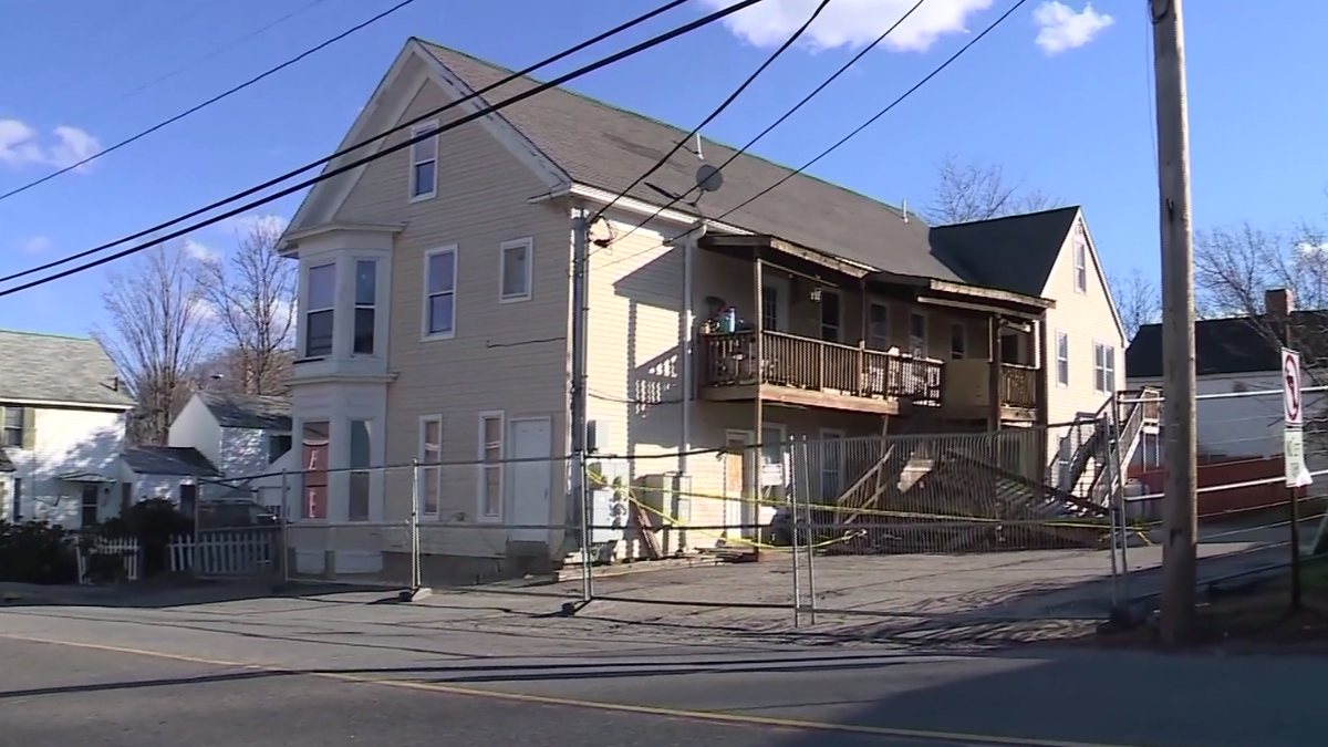 Berwick apartment building condemned after car crash