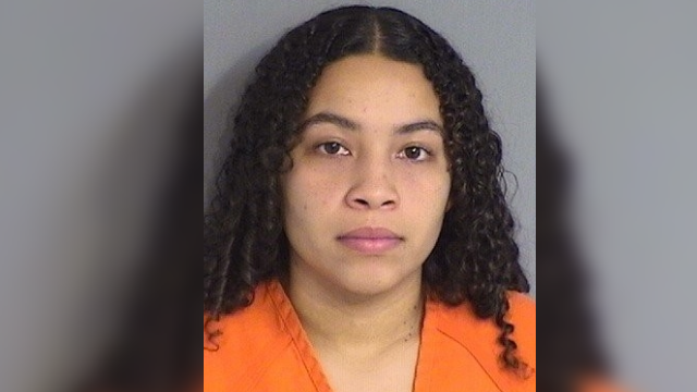 Osceola County teacher arrested for sending inappropriate photos to student, deputies say