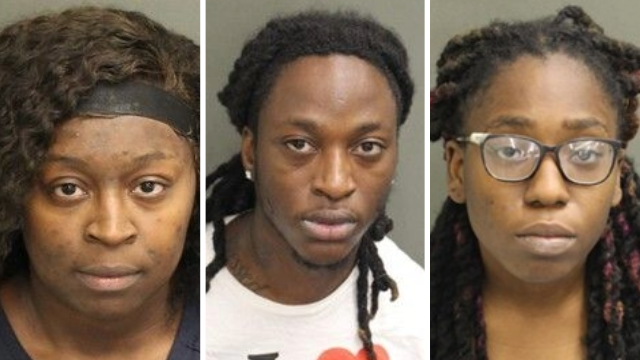 Seller pepper-sprayed, dragged by car during PS5 robbery in Winter Springs, police say