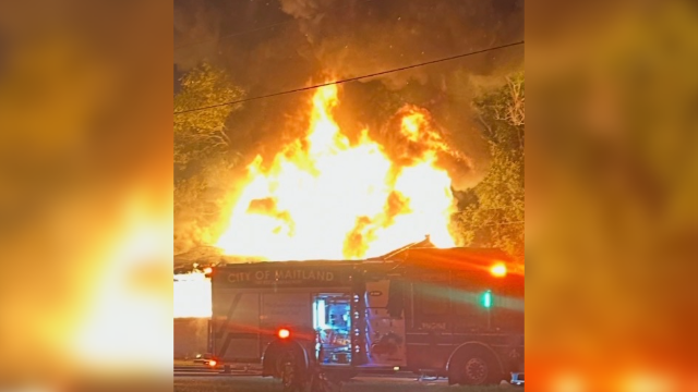2 residents escape Orange County house fire before roof collapses