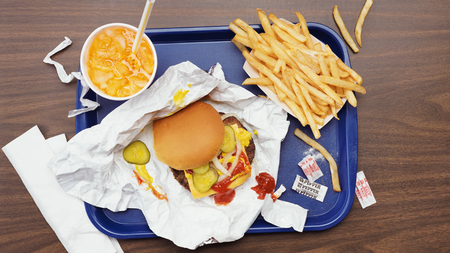 Rossen Reports: Save big with these fast-food tricks - Vimarsana News