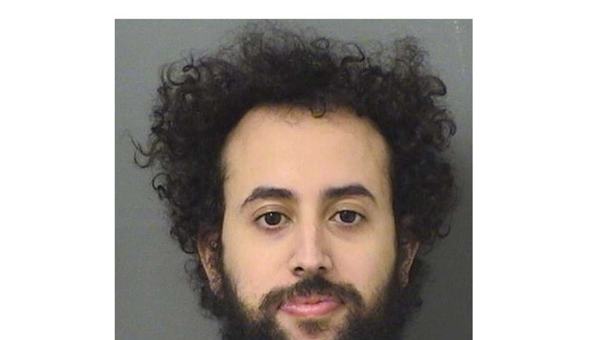 Florida Home health aide accused of stealing $141K From patient