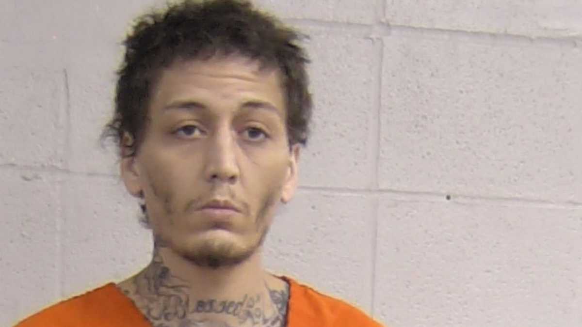 Neighbors relieved after arrest made in deadly Fern Creek stabbing