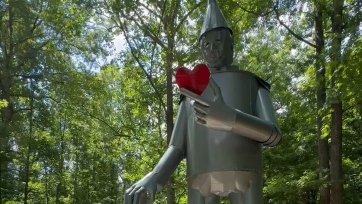 Bernheim Forest Unveils 27-Foot Tin Man Sculpture
