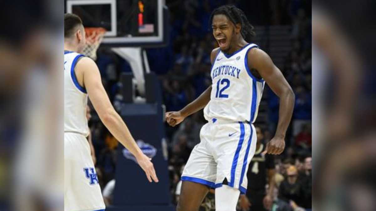 Antonio Reeves latest Wildcat to enter NBA Draft but keeping eligibility