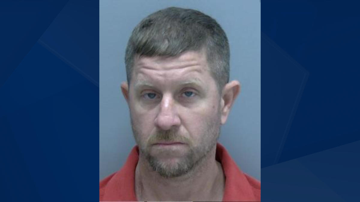 Detectives searching for man accused of stealing GPS worth more than ...