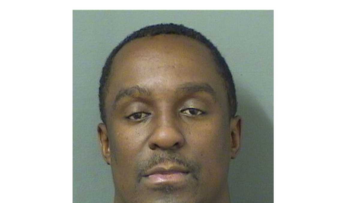 Florida man charged with first-degree murder after man found dead in car