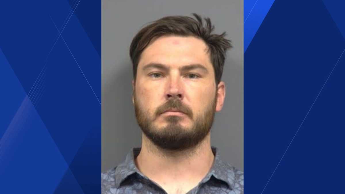 Man accused of violating probation after arrest for drug possession
