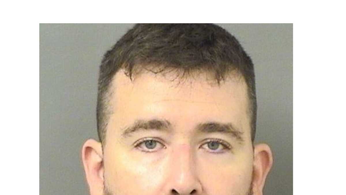 Palm Beach County man charged with theft after stealing $5K worth of electronics from Best Buy