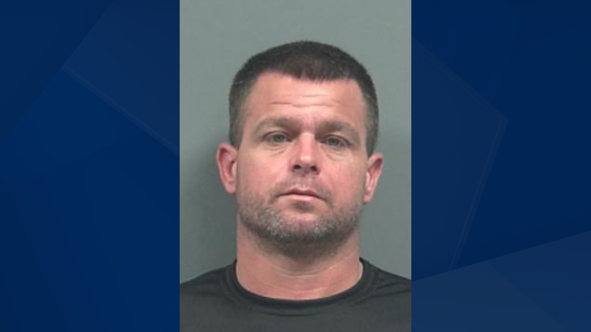 Lehigh Acres man on the run after missing court on DUI charges