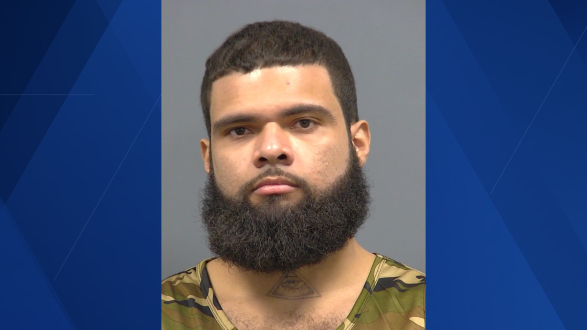 Man wanted for violating probation on drug and concealed weapon charges