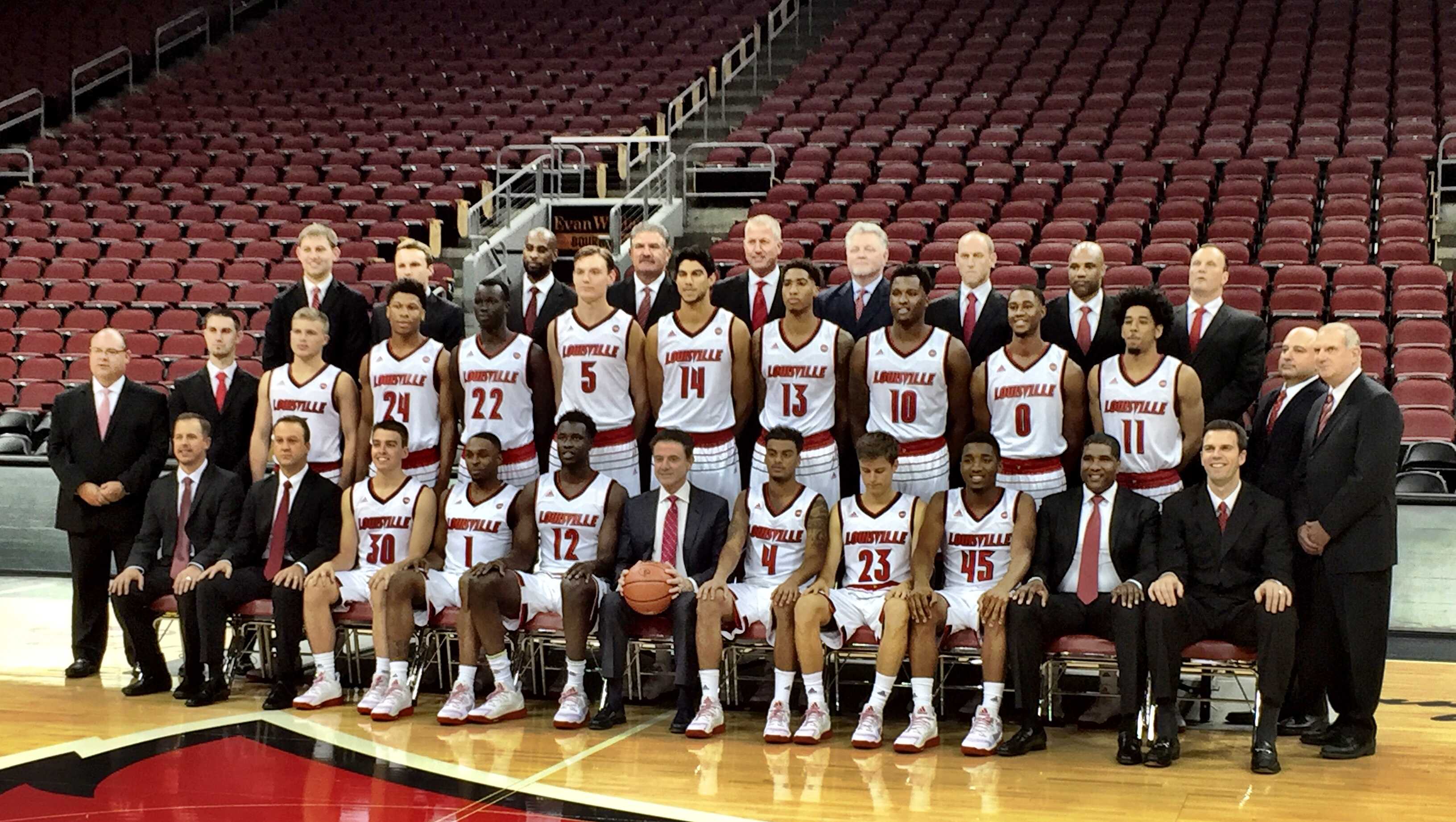Why Louisville basketball hasn't turned to more full-court pressure