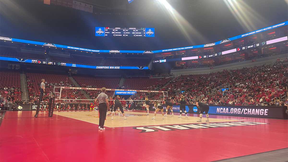 Louisville Advances to NCAA Regional Semifinal