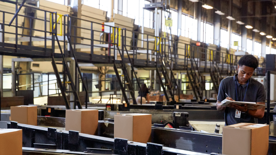 UPS in KC will hire 2,000 people for the holiday season