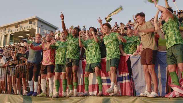 Men in Blazers host live podcast with Vermont Green F.C., debut new documentary - Vimarsana News