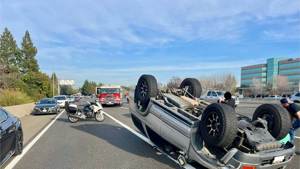Highway 50 lanes in Rancho Cordova reopen after rollover crash