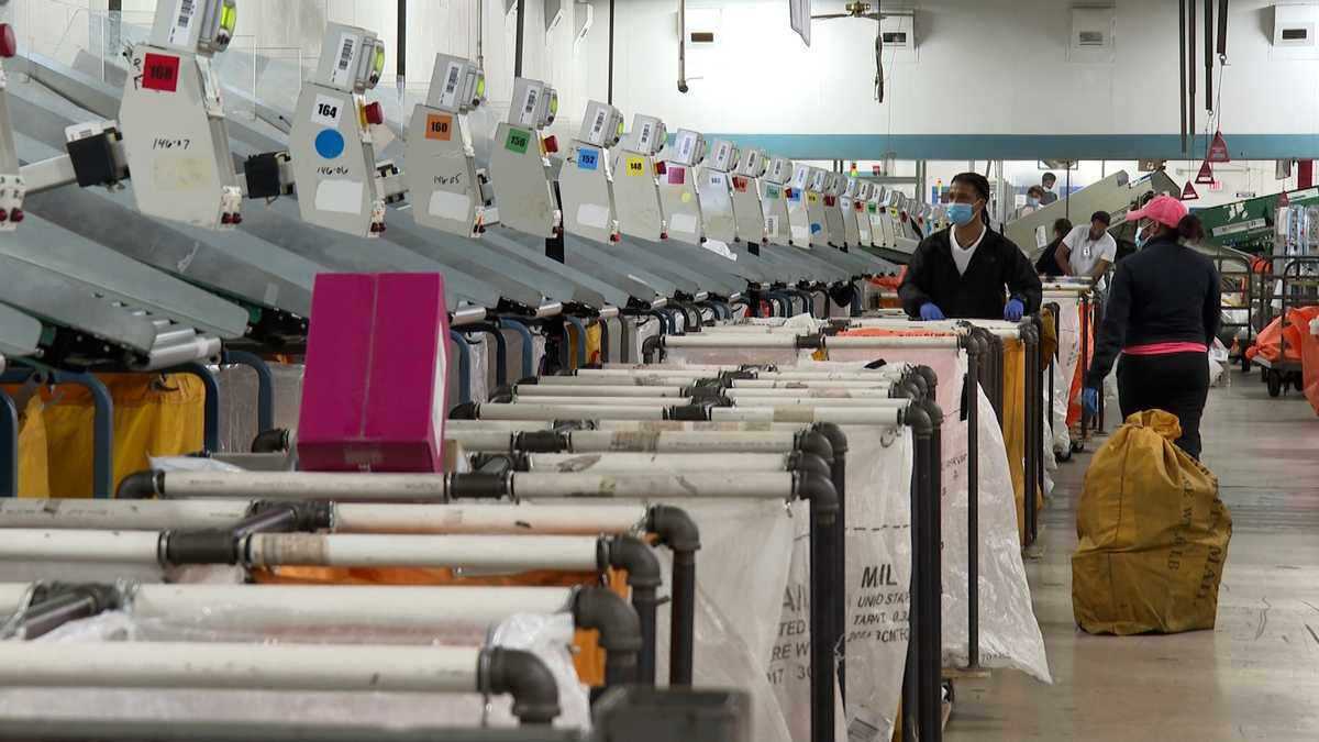 Louisville USPS operations preparing for busy holiday season