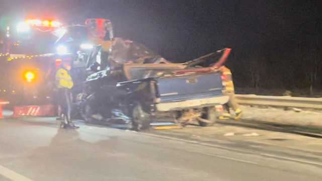 Person dies in crash into marshy area off Route 146 in Uxbridge - Vimarsana News