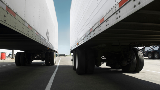 North Carolina driver dead in crash with 2 tractor-trailers - Vimarsana News